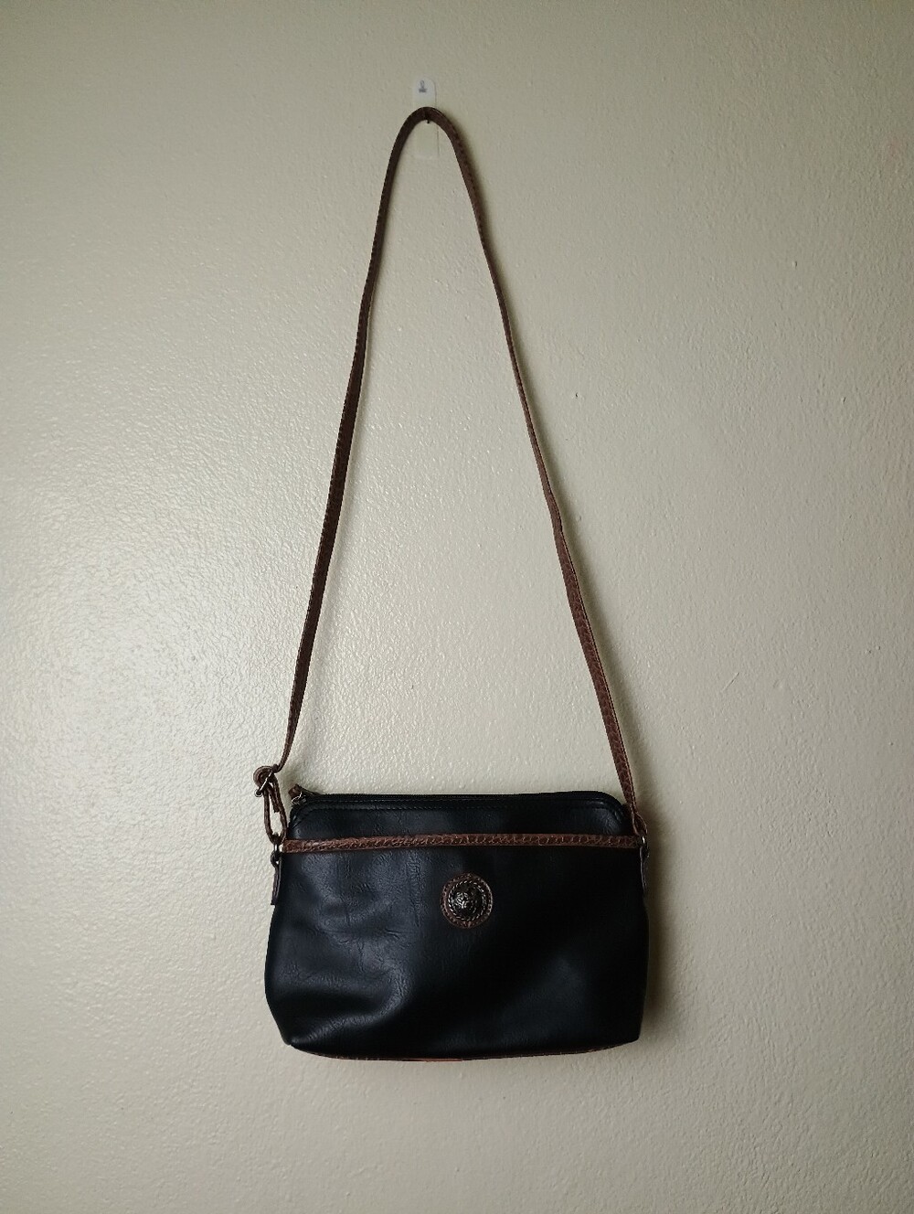 Bueno Of California Mixed Media Black Crossbody/Shoulder Bag with Brown Trim